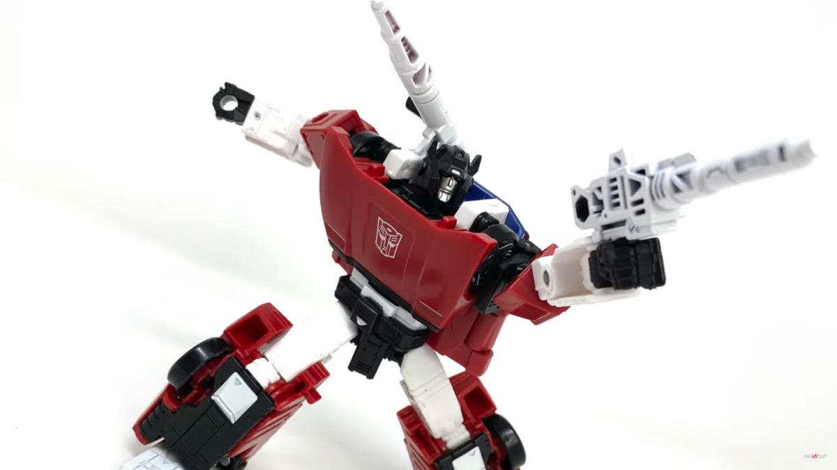 MORE Kingdom Battle Across Time Sideswipe and Maximal Skywarp In